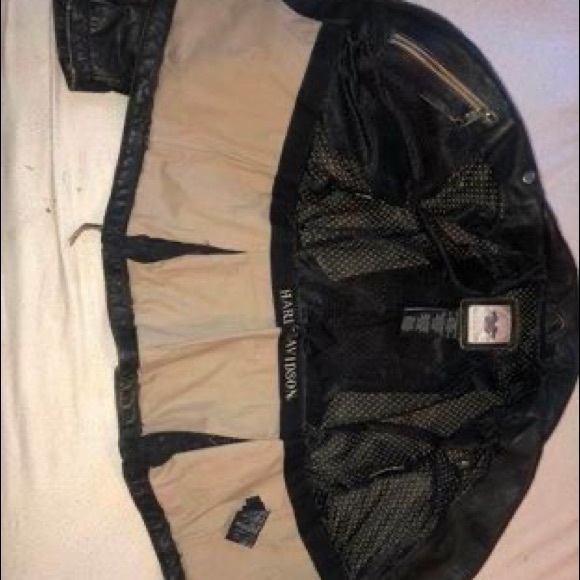 Harley Davidson Women’s Leather Jacket - Picture 2 of 3